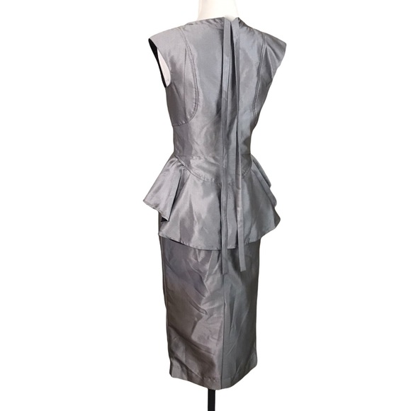 Silver metallic dress with peplum skirt - Picture 4 of 10